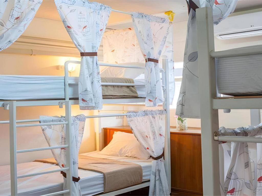 Kamin Bird Hostel Bangkok Extérieur photo